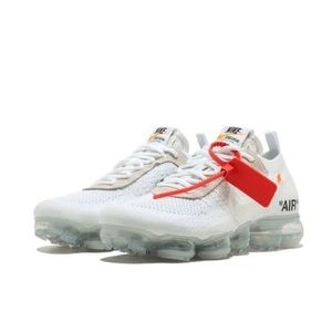 Nike X Off-White
The 10 Air Vapormax Flyknit sneakers 6.5